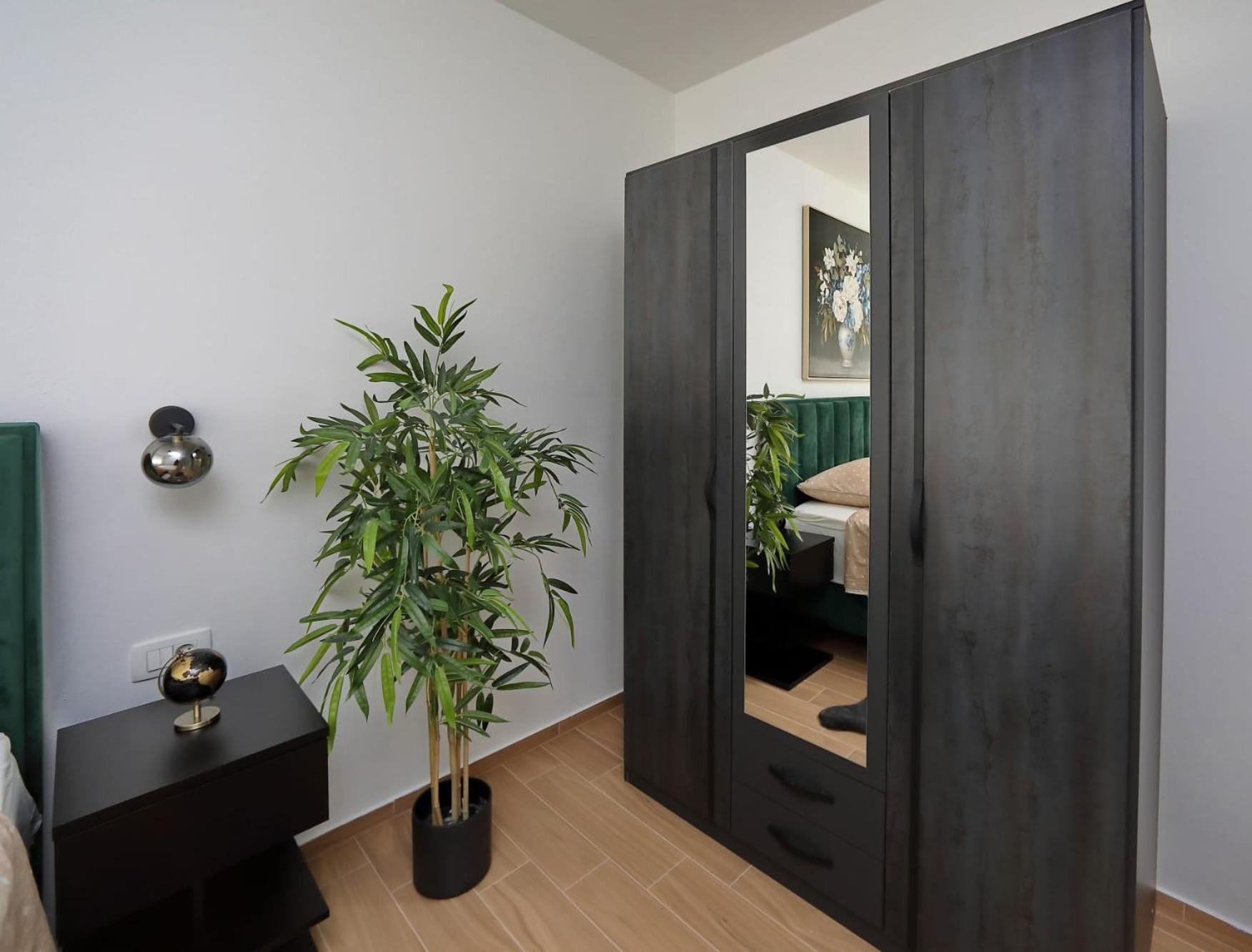 Apartman Kero บาร์บินเย ภายนอก รูปภาพ